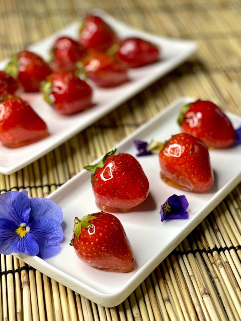 strawberry tanghulu