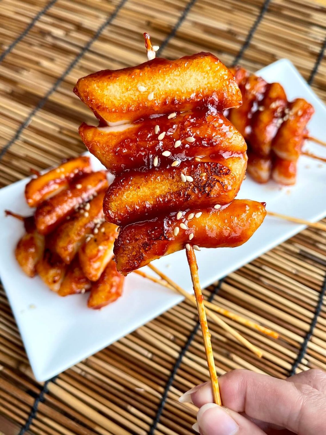 korean-rice-cake-skewers-tteok-kochi-jasmine-and-tea